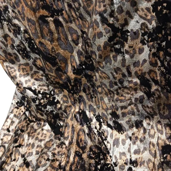 Alberto Makali Large Leopard Animal Print Metallic Vest Open Sleeveless Jacket