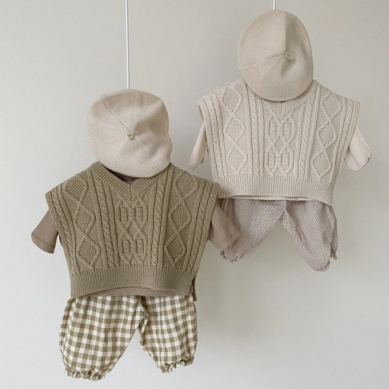 Aosta Tweed Knit Vest (3 colour options)