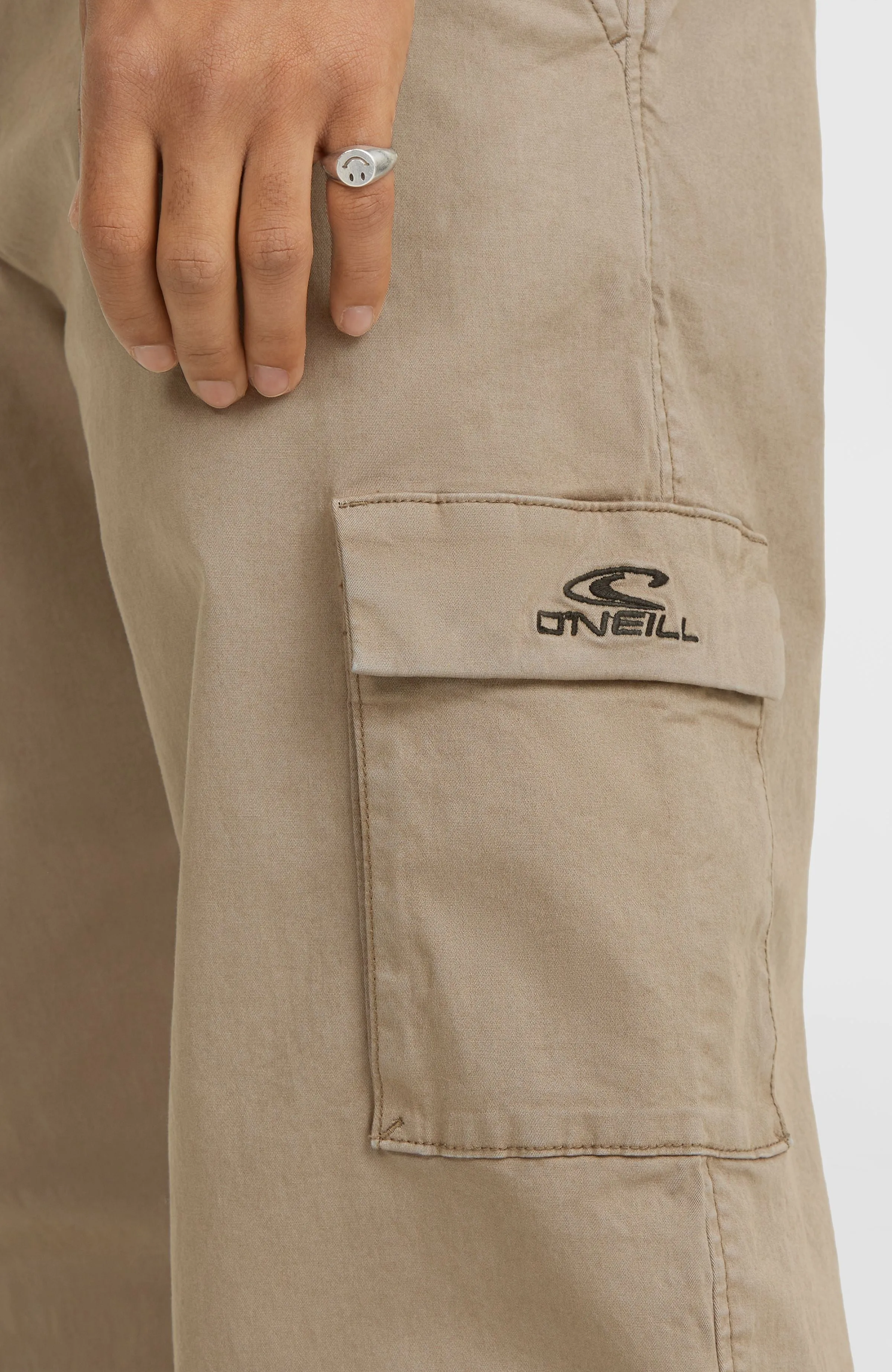 Essentials Cargohose | Concrete