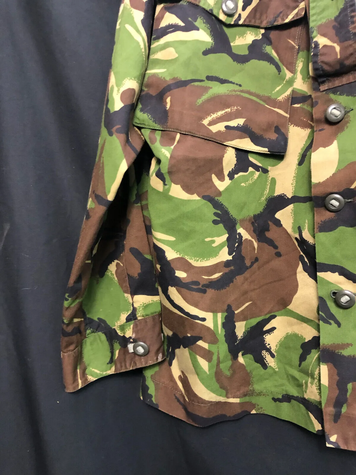 Genuine British Army Camouflage DPM Lightweight Jacket - Size 170/96