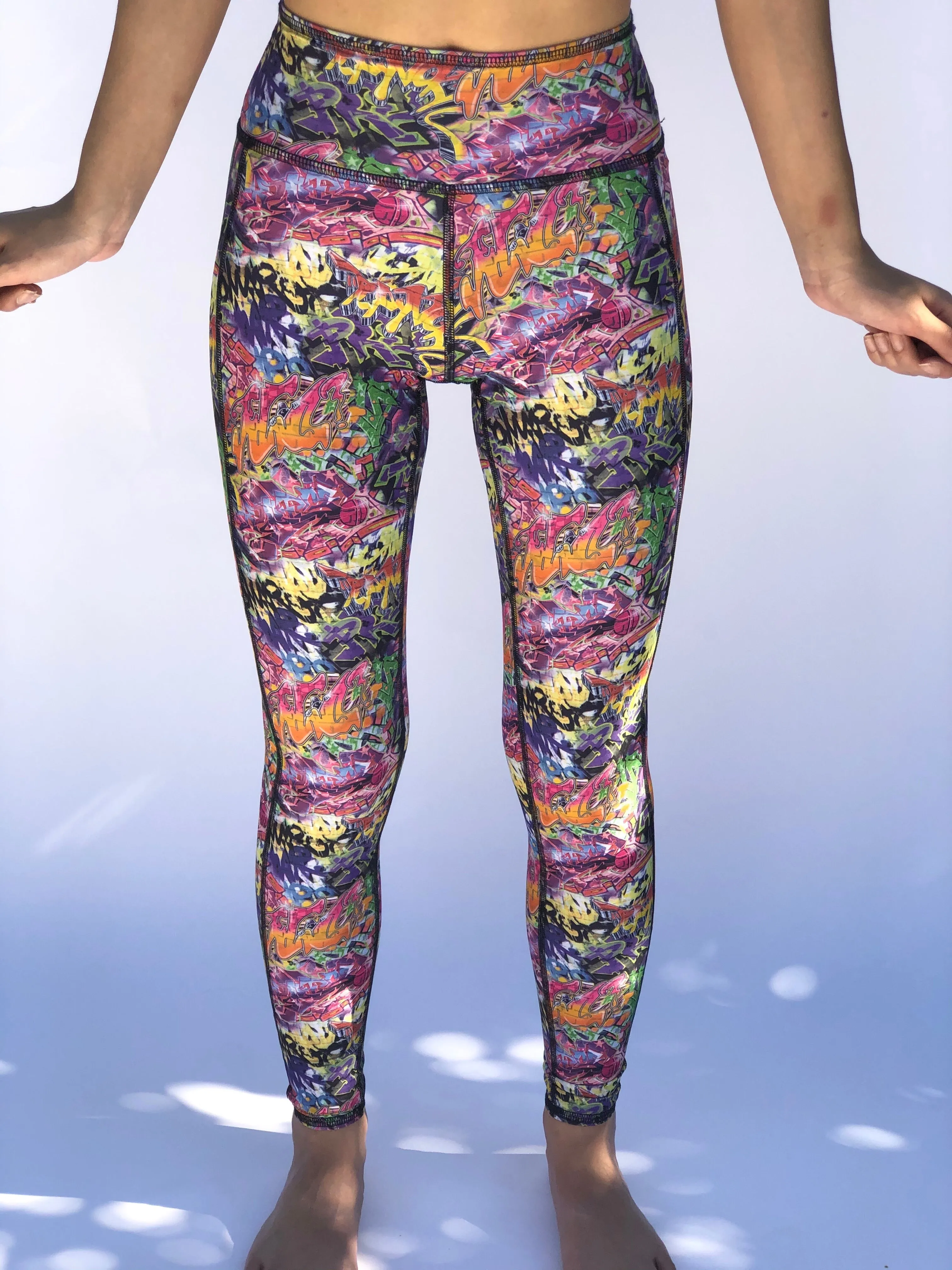 LEGGINGS GRAFFITI/BUNS OF STEEL