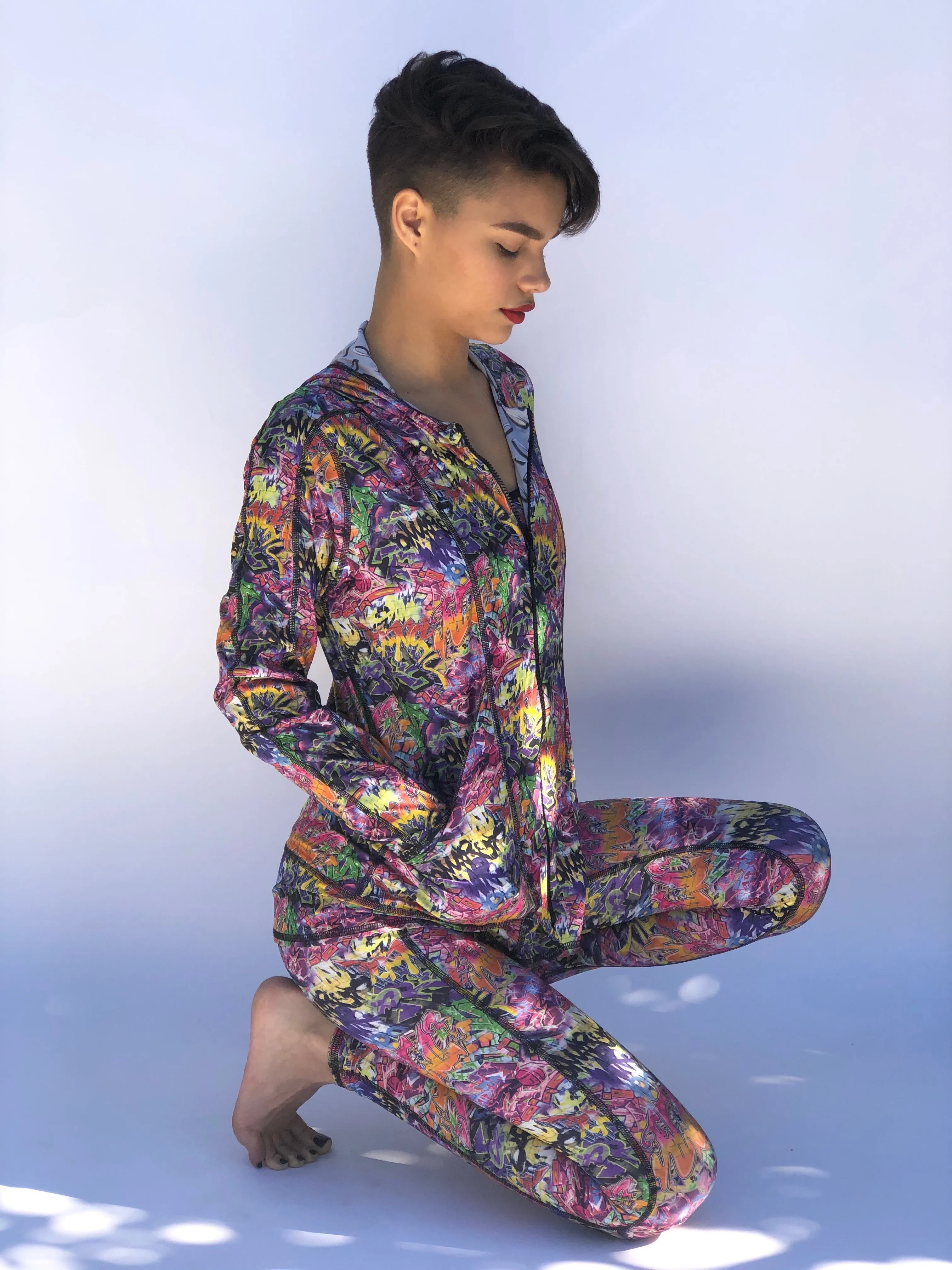 LEGGINGS GRAFFITI/BUNS OF STEEL