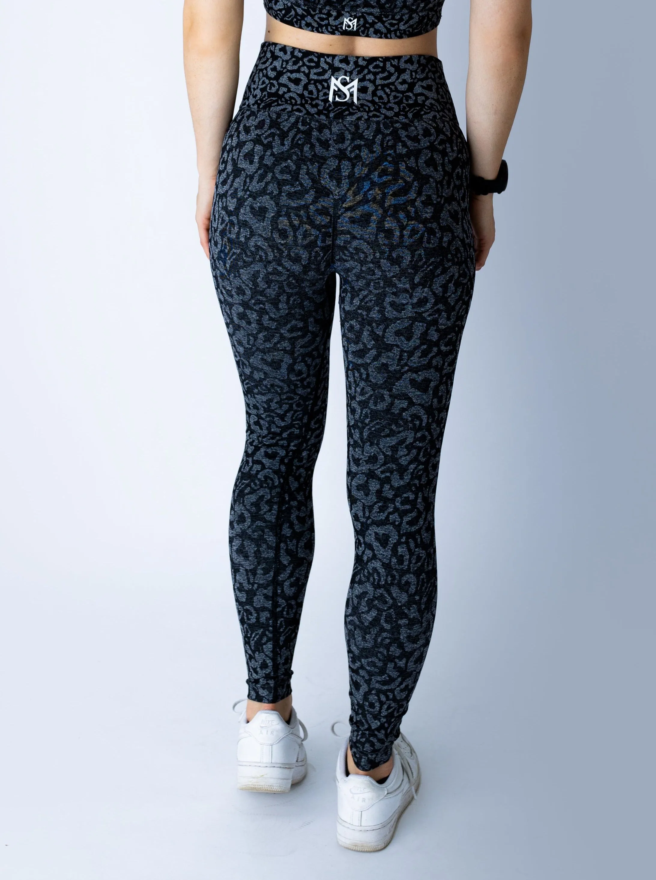Leopard Collection Black Legging