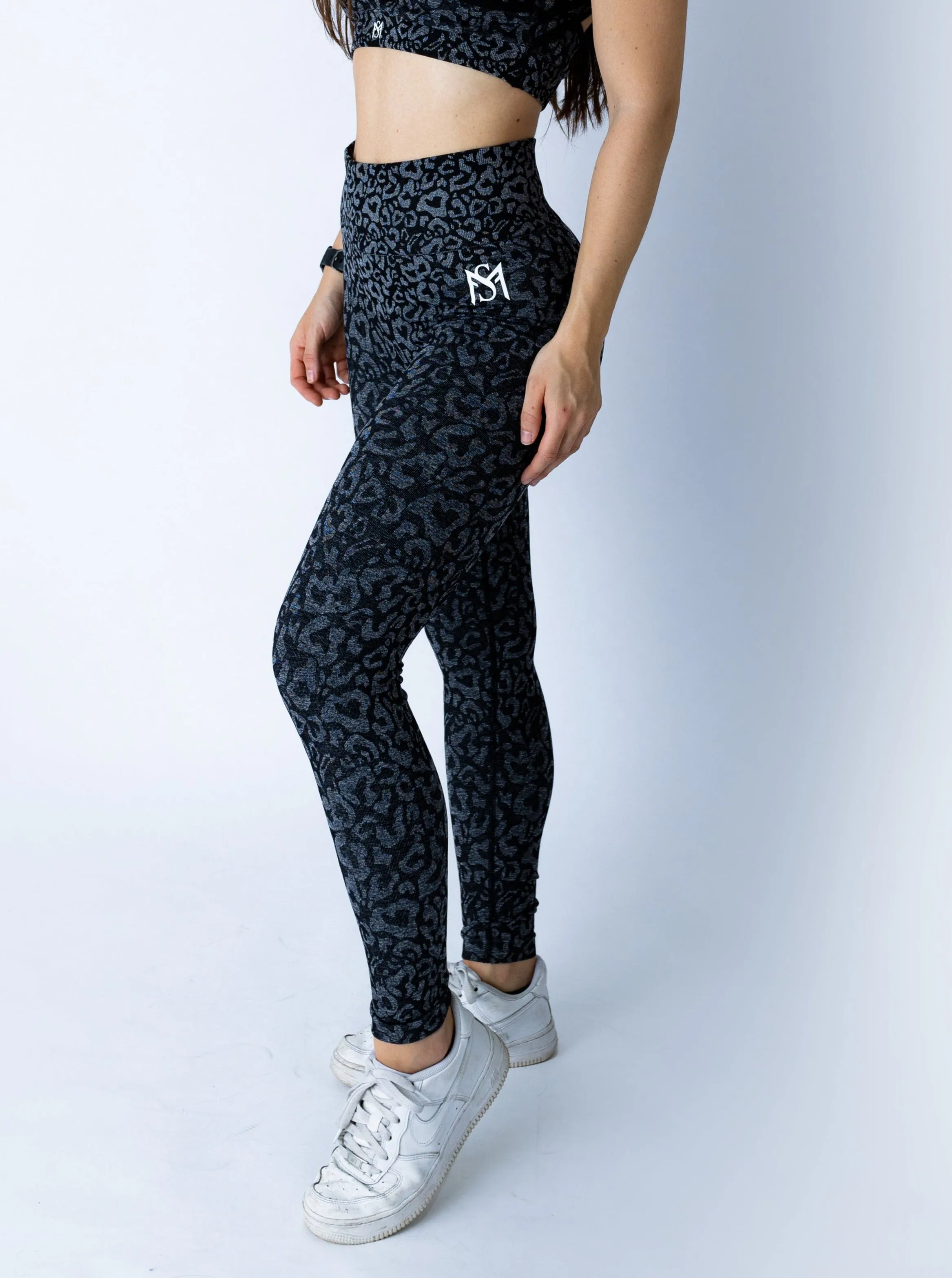 Leopard Collection Black Legging