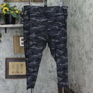 Maurices Womens Stretch Plus Size Active Leggings 166fbdf5d0c920 Gray Camo 3X