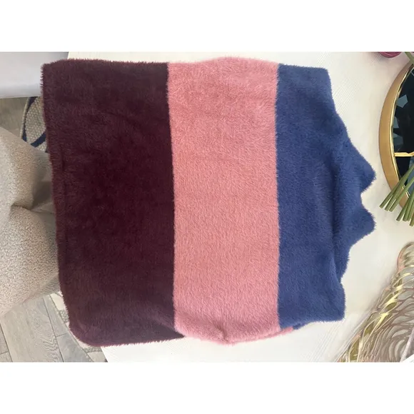 NWOT Maeve Colorblock Eyelash Sweater Vest SM Fits like a Medium