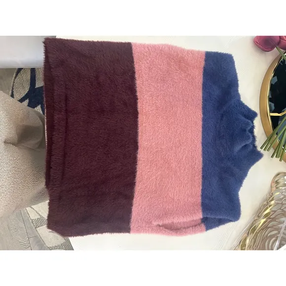 NWOT Maeve Colorblock Eyelash Sweater Vest SM Fits like a Medium