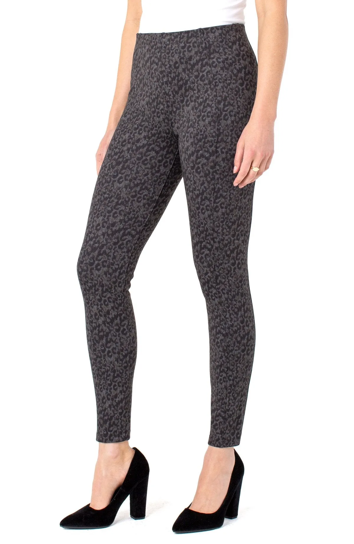 REESE ANKLE LEGGING IN GREY CHEETAH