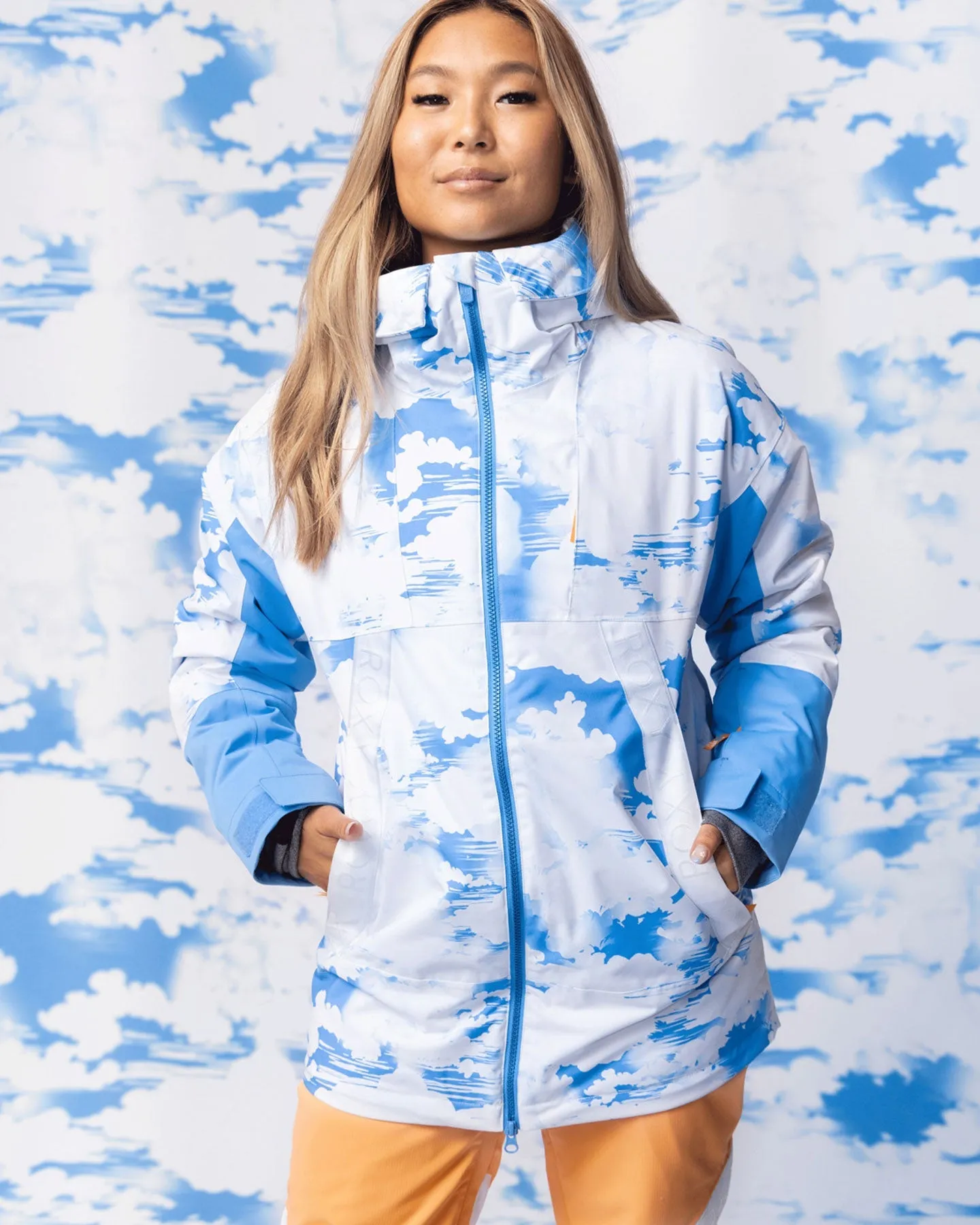 Roxy Women's Chloe Kim Technical Snow Jacket - Azure Blue Clouds