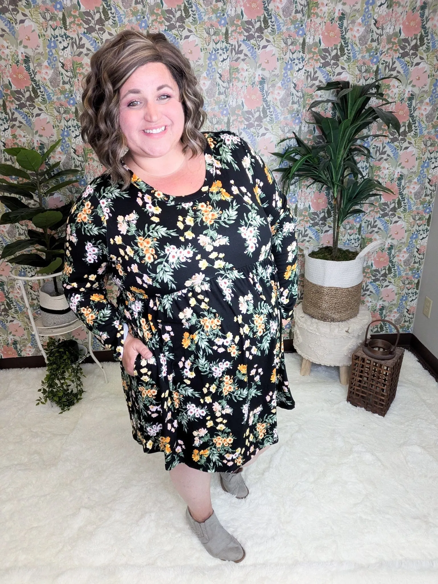 Susanna Babydoll Dress in Black Wildflower