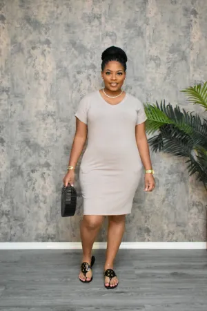 The ”Quick Stop” Mocha Short Dress