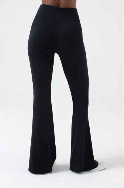 Willow Flair Bottom by Nux | Black