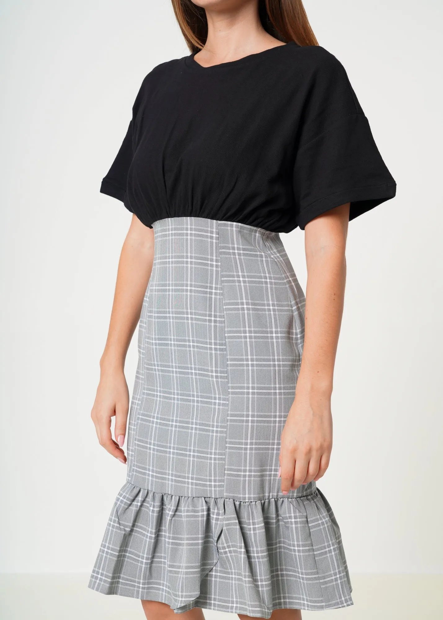 Women's Glen Plaid Mermaid Dress in Black