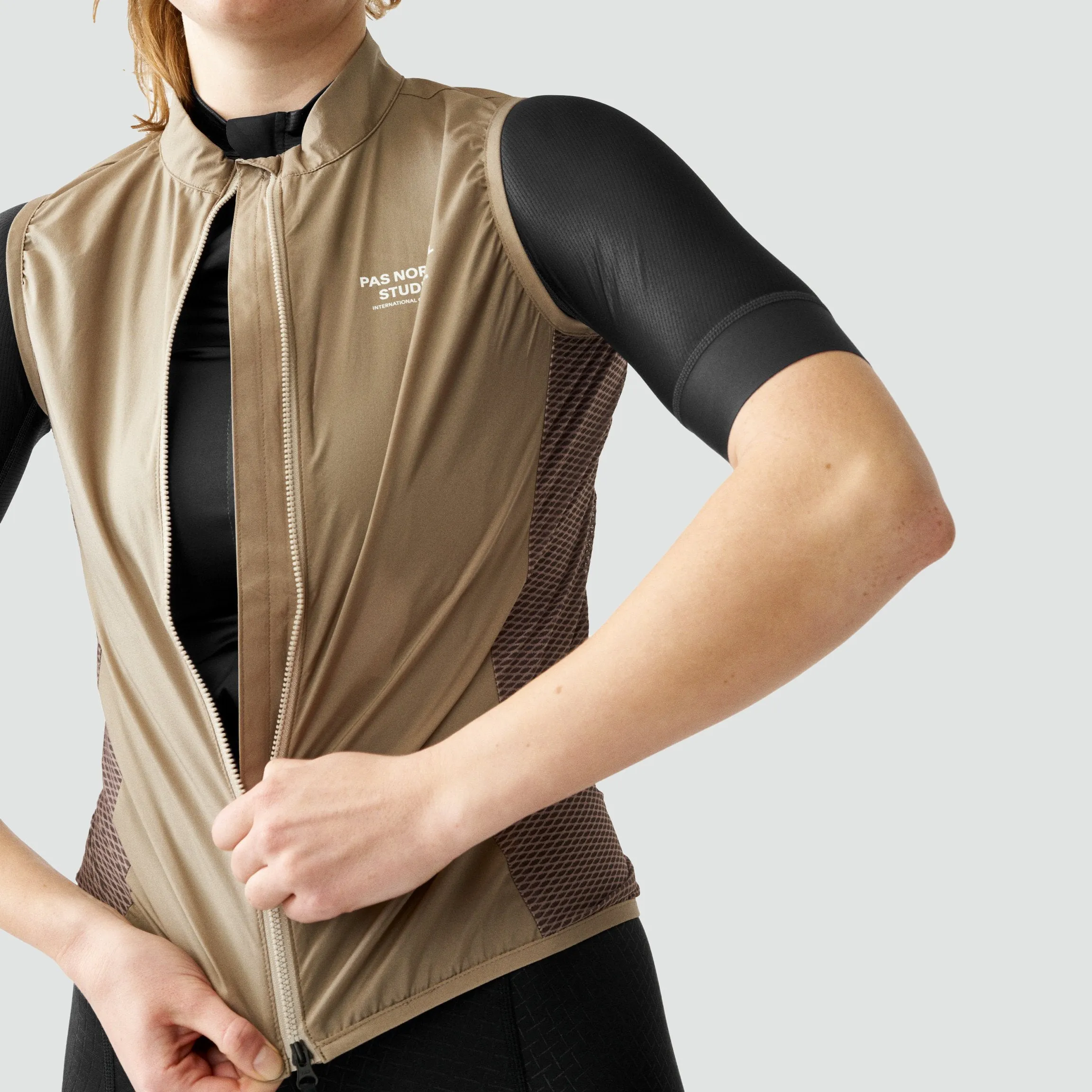 Women's Mechanism Stow Away Gilet - Beige